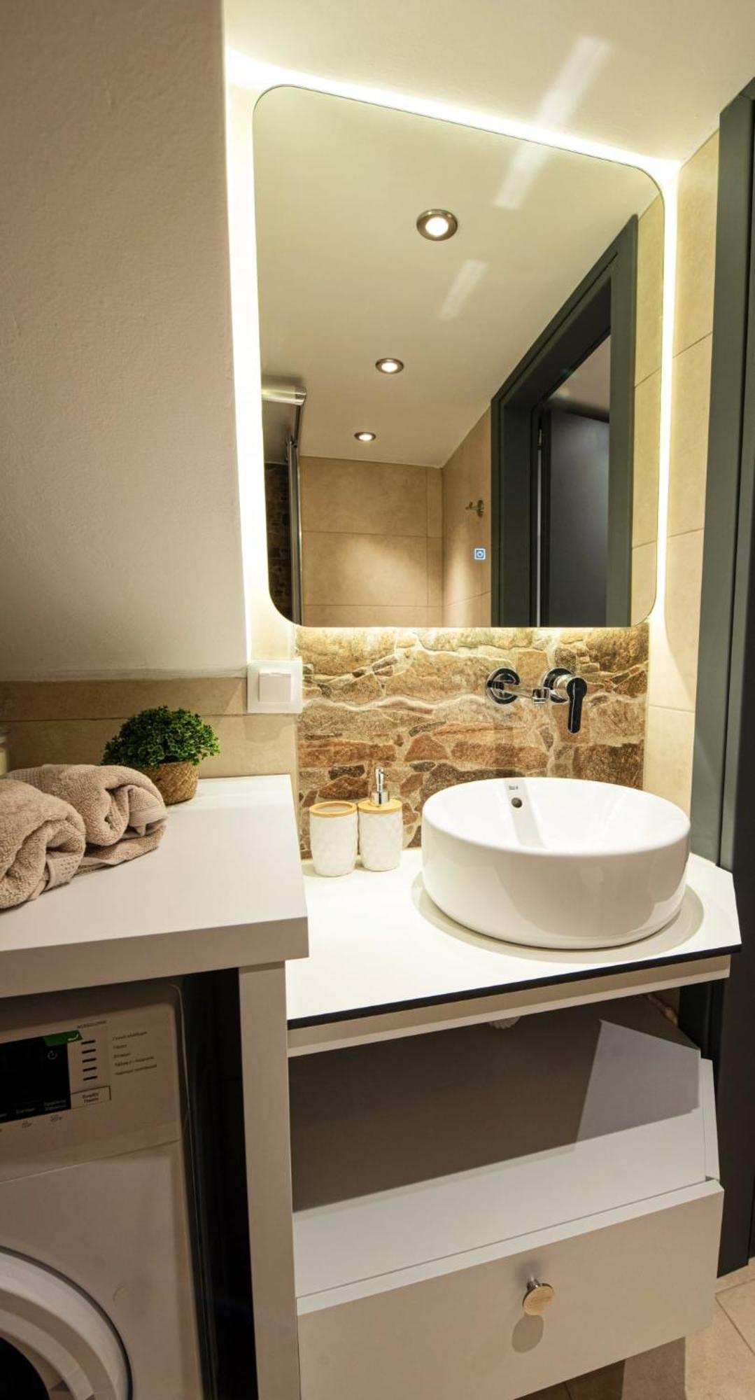 Namaste Lofts Near Seaside Apartman Szaloniki Kültér fotó