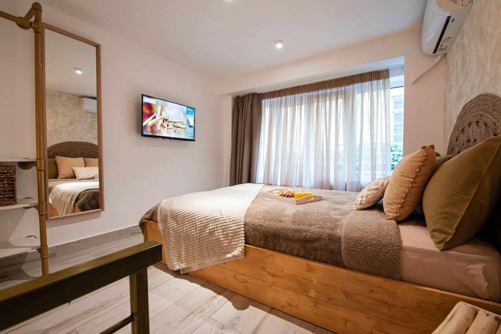 Namaste Lofts Near Seaside Apartman Szaloniki Kültér fotó